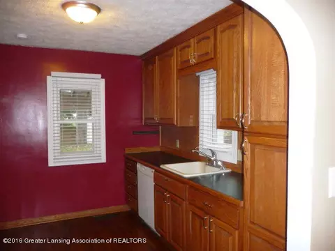 326 Wilson St, Dewitt, MI 48820 photo 8