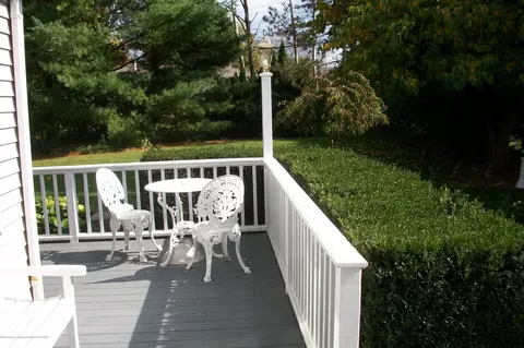 1406 Wolf Run Dr, Lansing, MI 48917 photo 9