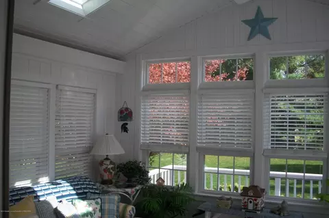 1406 Wolf Run Dr, Lansing, MI 48917 photo 10