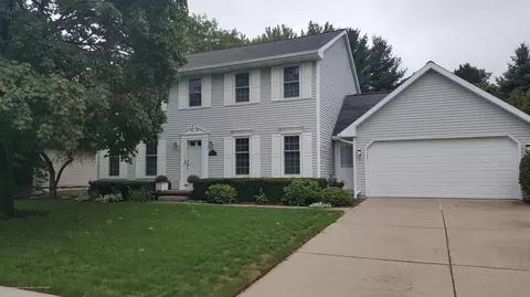 1406 Wolf Run Dr, Lansing, MI 48917 photo 1