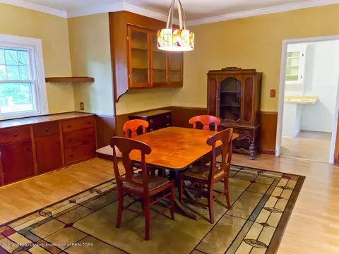 421 E Oak St, Mason, MI 48854 photo 8