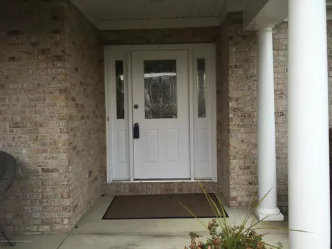 3320 Hidden Ridge Dr, Dewitt, MI 48820 photo 2