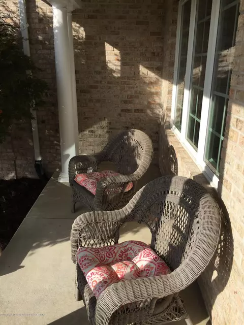 3320 Hidden Ridge Dr, Dewitt, MI 48820 photo 3