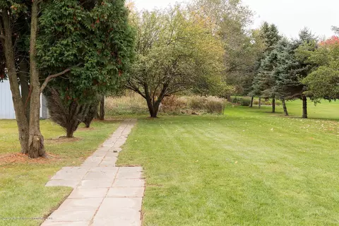 1081 Winding Brk, Dewitt, MI 48820 photo 9