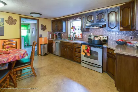 6385 W Reynolds Rd, Haslett, MI 48840 photo 23