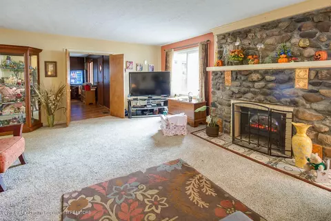 6385 W Reynolds Rd, Haslett, MI 48840 photo 22