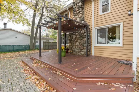 6385 W Reynolds Rd, Haslett, MI 48840 photo 6