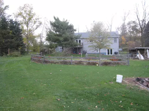 5604 Clark Rd, Bath, MI 48808 photo 4