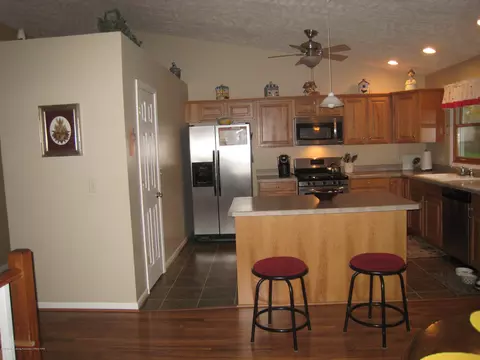 5604 Clark Rd, Bath, MI 48808 photo 12