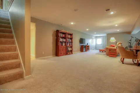 9840 Faust, Dewitt, MI 48820 photo 14