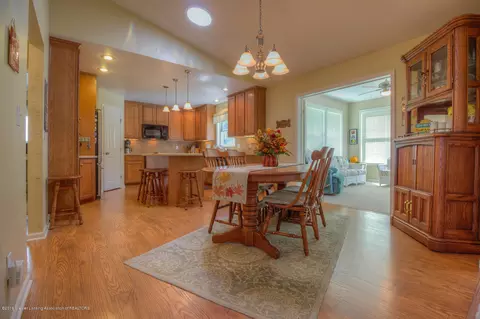 9840 Faust, Dewitt, MI 48820 photo 6