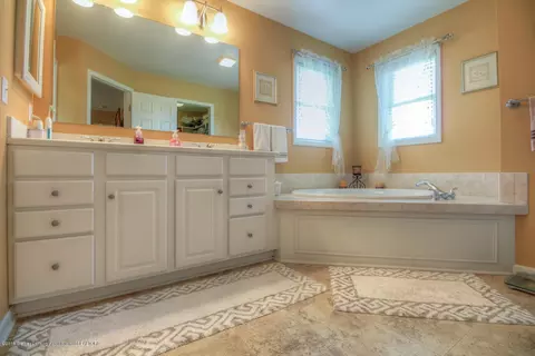 9840 Faust, Dewitt, MI 48820 photo 11