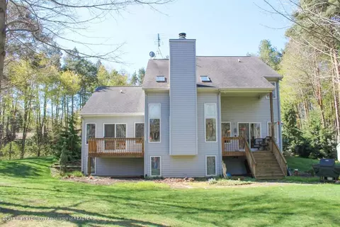 5184 Clark Rd, Lansing, MI 48906 photo 38