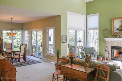5184 Clark Rd, Lansing, MI 48906 photo 7