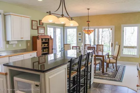 5184 Clark Rd, Lansing, MI 48906 photo 14