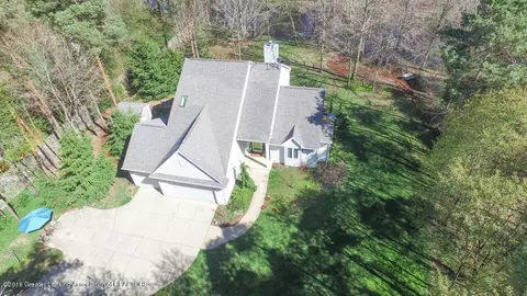 5184 Clark Rd, Lansing, MI 48906 photo 1