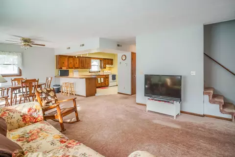 813 Rolfe Rd, Mason, MI 48854 photo 5