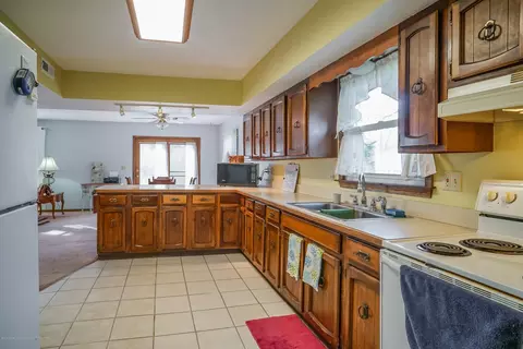 813 Rolfe Rd, Mason, MI 48854 photo 8