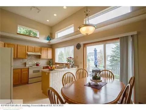 14809 Hardtke Dr, Lansing, MI 48906 photo 7