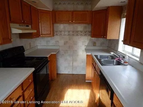 133 S Dibble Ave, Lansing, MI 48917 photo 7