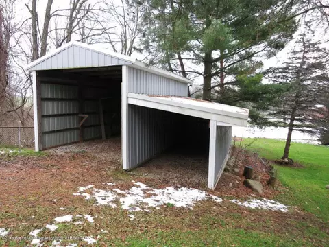 13025 S Francis Rd, Dewitt, MI 48820 photo 8