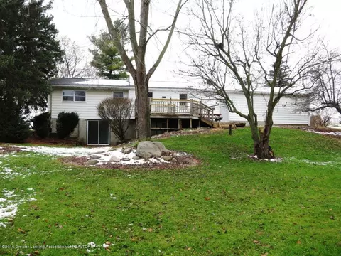 13025 S Francis Rd, Dewitt, MI 48820 photo 4