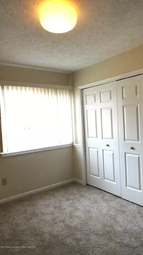 720 Winding River Dr, Williamston, MI 48895 photo 8