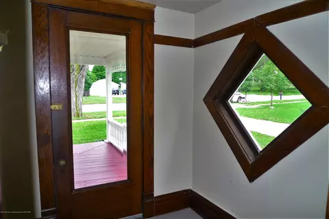 307 W Main St, Dewitt, MI 48820 photo 5