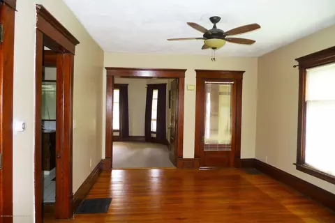 307 W Main St, Dewitt, MI 48820 photo 8