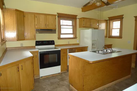 307 W Main St, Dewitt, MI 48820 photo 15