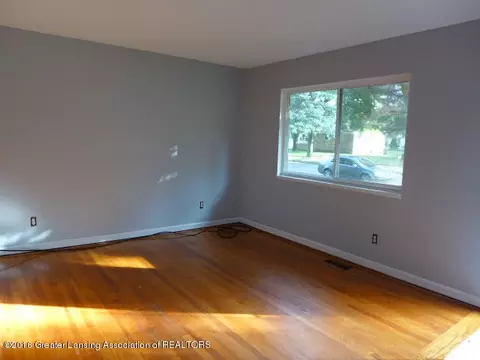 4824 Anson St, Lansing, MI 48911 photo 10