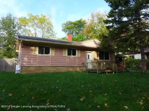 4824 Anson St, Lansing, MI 48911 photo 1