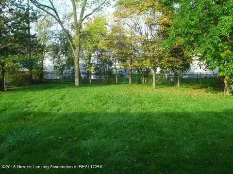 4824 Anson St, Lansing, MI 48911 photo 7