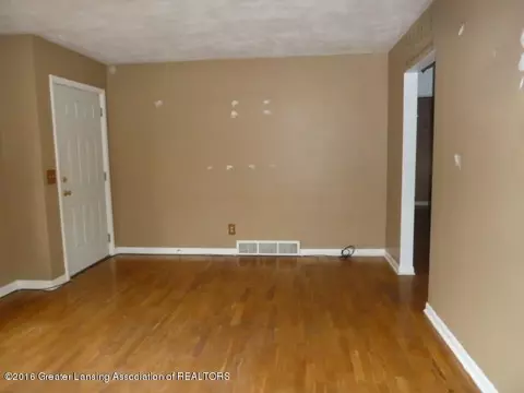 4004 Dell Rd, Lansing, MI 48911 photo 3