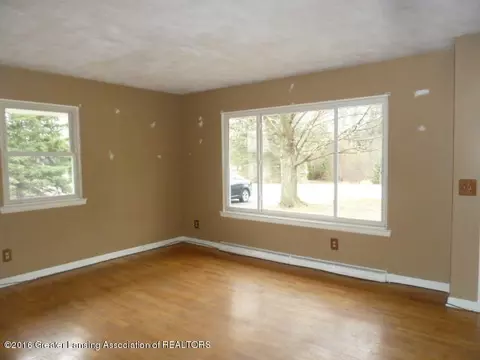 4004 Dell Rd, Lansing, MI 48911 photo 4