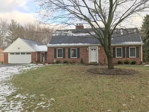 4590 Arrowhead Rd, Okemos, MI 48864 photo 1