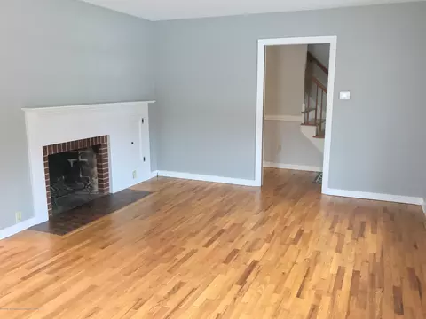 4590 Arrowhead Rd, Okemos, MI 48864 photo 2