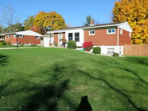 5576 Coral Way, Haslett, MI 48840 photo 38