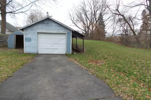 531 Beech St, Lansing, MI 48912 photo 2