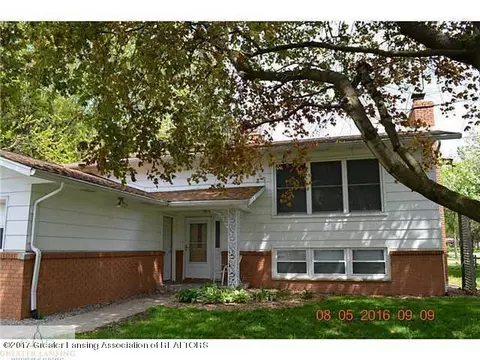 1840 Maple St, Holt, MI 48842 photo 1