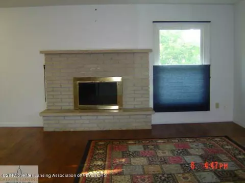 1840 Maple St, Holt, MI 48842 photo 7