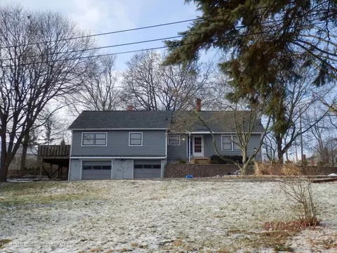 604 E Scott, Grand Ledge, MI 48837 photo 4