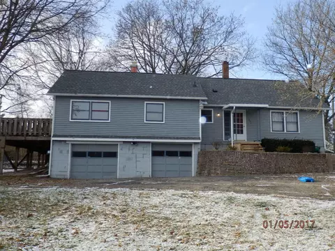604 E Scott, Grand Ledge, MI 48837 photo 3