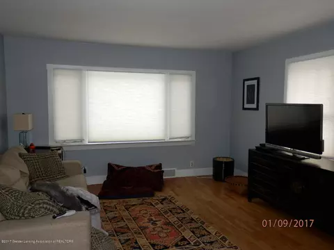 604 E Scott, Grand Ledge, MI 48837 photo 9