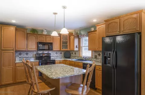 3799 S Dewitt Rd, Saint Johns, MI 48879 photo 10