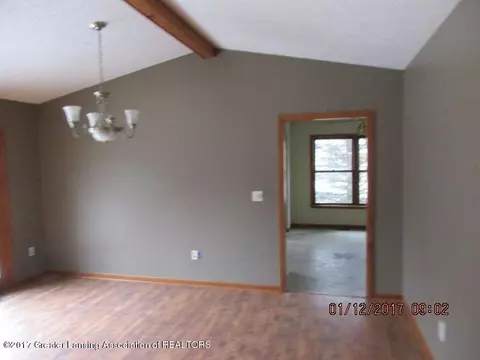 13311 Heather Ln, Perry, MI 48872 photo 4