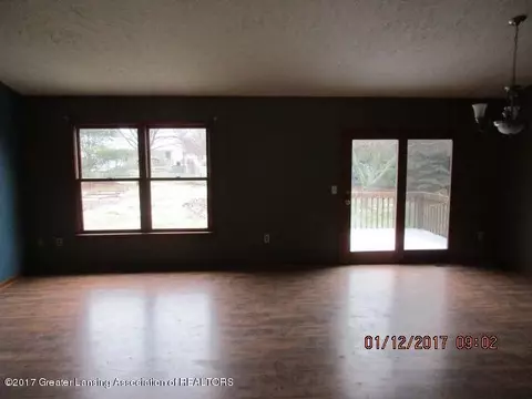 13311 Heather Ln, Perry, MI 48872 photo 3