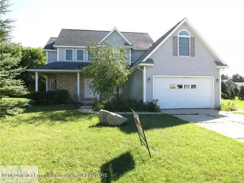 602 Clearwater, Perry, MI 48872 photo 1