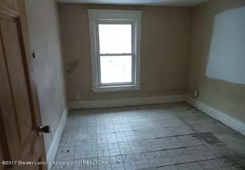 1712 Todd Ave, Lansing, MI 48910 photo 13