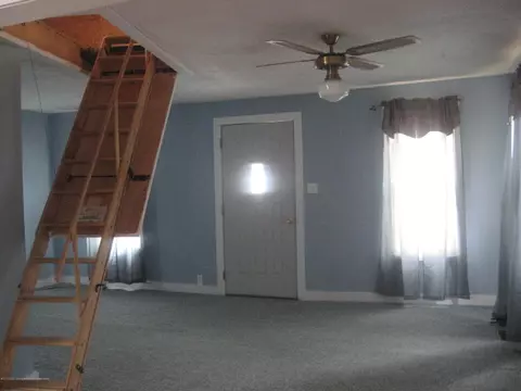 237 E Hamlin St, Eaton Rapids, MI 48827 photo 7